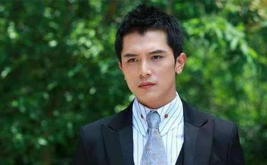 张钧甯亲自否认与邱泽的恋情，你觉得有这回事吗？