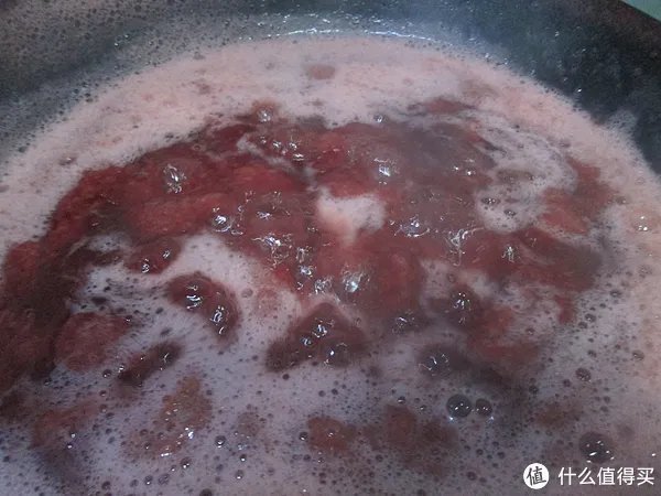 记一大锅草莓酱的粗犷制作与长久储藏