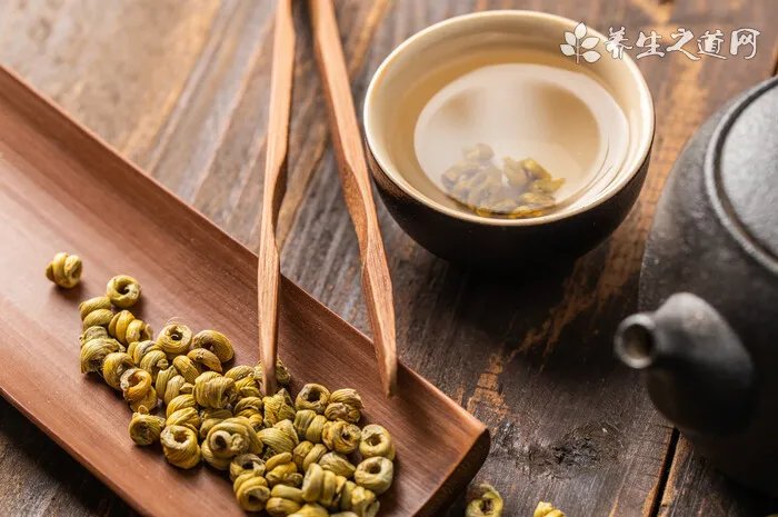 石斛泡水喝的功效