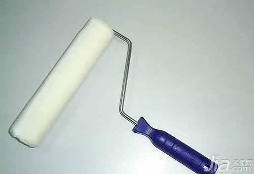 刷漆前一定要用加固剂吗 为什么墙面会起包?