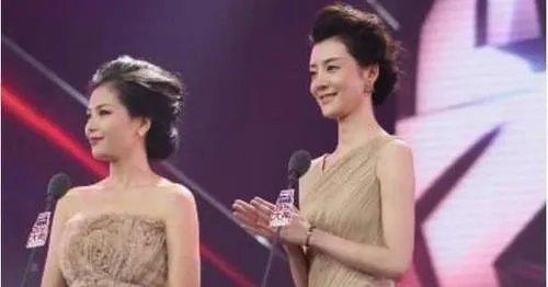 刘涛与车晓同框，“短粗脖”遭遇“天鹅颈”，两人区别何在？