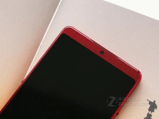 iPhone一张脸用4年 国产机带领苹果创新