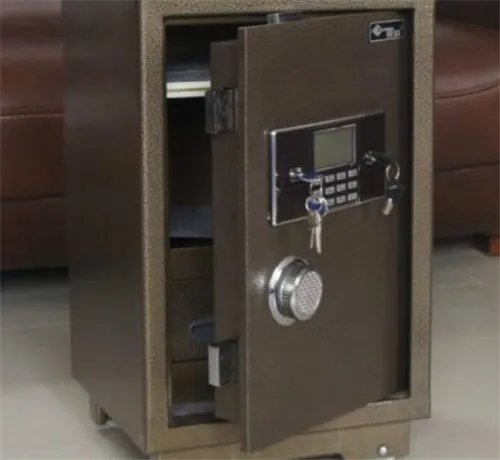 保险柜密码锁打不开 试试这4种方法轻松解决