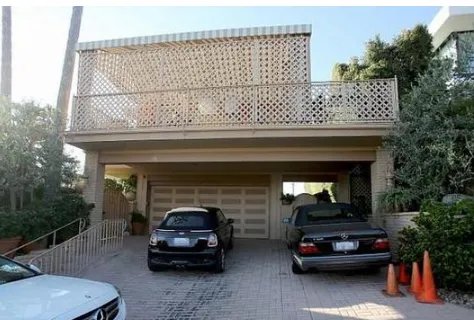 漫威之父斯坦李在哪遭持枪嫌犯袭击？