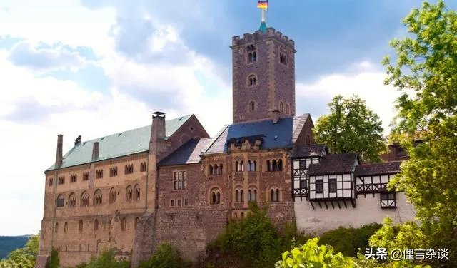 德国常用堡为名