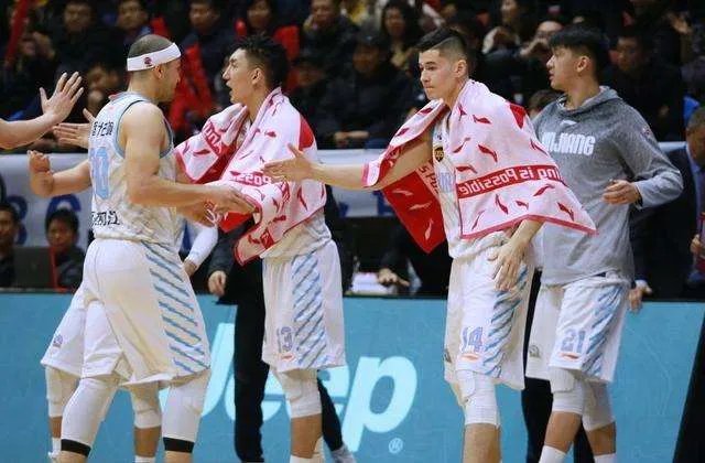 李根停赛罚10万，恶意犯规对比赛的影响有多大？