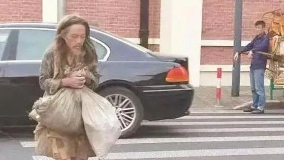 北大毕业的高材生姚远，消失了12年当流浪汉，现状怎么样了？