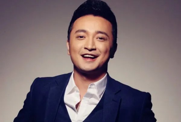 央视男主持老婆太优秀:尼格买提老婆究竟是何许人也?