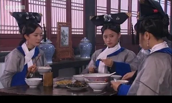 宫锁心玉中的如冰长什么样，谁能上传一张照片你看看