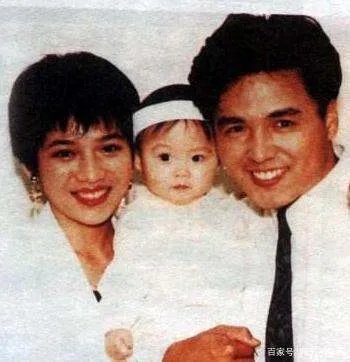 林瑞阳为何抛弃前妻娶张庭?你以为是“花心断情”,其实另有什么故事?