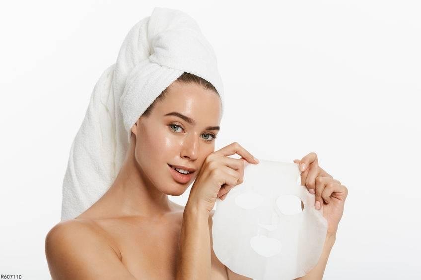 脸部晒黑如何快速美白