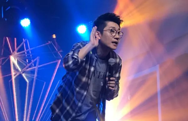 抖音我一路看过千山和万水是什么歌 千山万水歌词完整