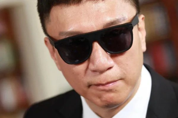 孙红雷认出合作过的潜伏群演,这是个什么样的场景?