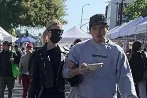 贝克汉姆小儿子与女友分手,他们分手的原因是什么?