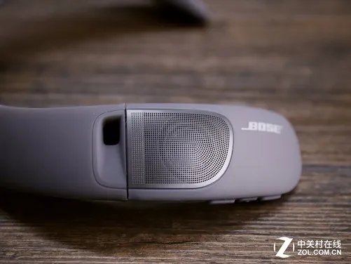 音响还能这样听 Bose SoundWear颈挂式扬声器