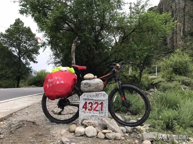 自行车爱好者去骑车旅行，准备个什么户外生存包较好？