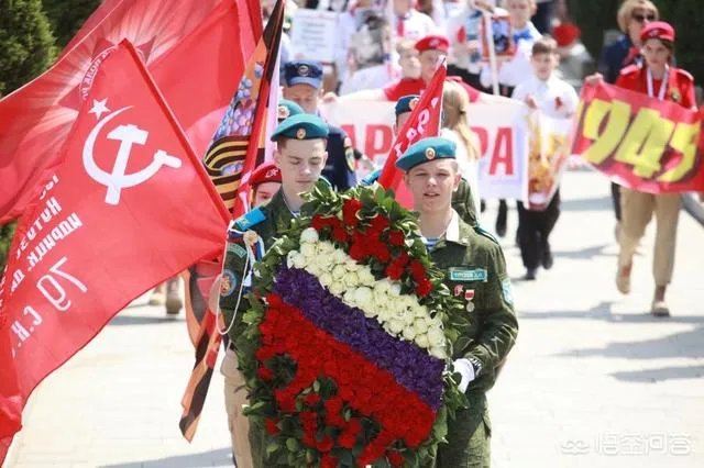 70-200镜头究竟是F2.8实用还是F4实用？