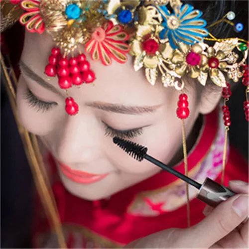 中式新娘妆图片 怎样化中式新娘妆好看