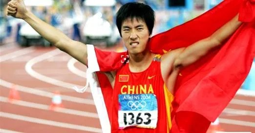 刘翔求婚初恋成功羡煞无数单身狗，和初恋终成眷属是怎样一种体验？