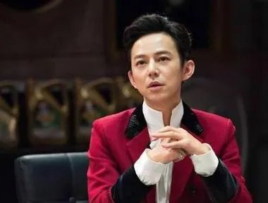 费启鸣方辟谣，对此你怎么看呢？