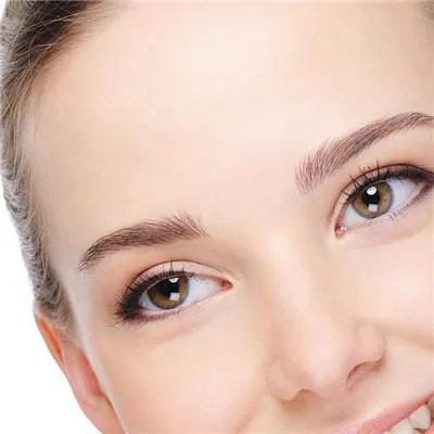 隆鼻假体取出费用是多少