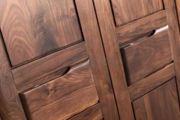 黑胡桃颜色深浅的区别