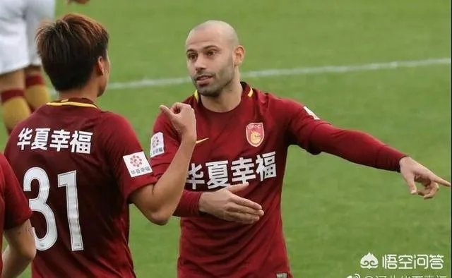 河北华夏幸福应该请回李铁执教吗？你怎么看？