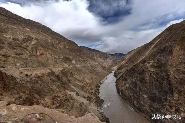 为什么2018下半年以来四川宜宾总是发生地震?是自然原因还是人为原因(自然资源过度开采)?