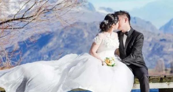 在恋爱关系中，如何才能让一个男人舍得为你花钱？