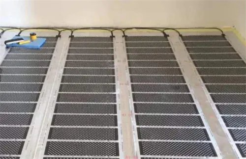 石墨烯地暖怎样