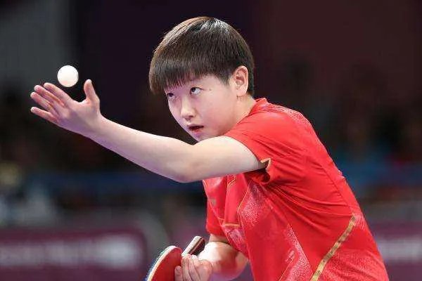 你如何看待张怡宁点评孙颖莎世乒赛表现这件事？