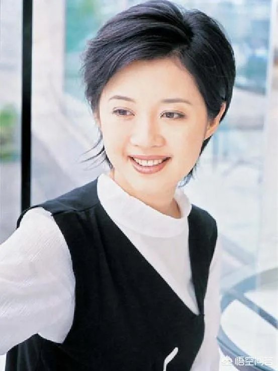 著名主持人许戈辉是人生赢家吗?