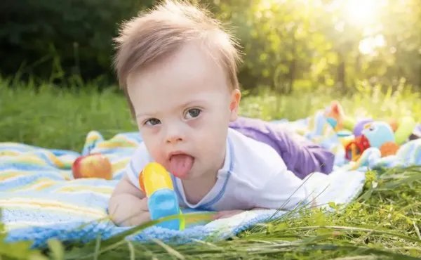 桂林一母亲倒车时不慎撞死自己孩子,悲剧是如何发生的?