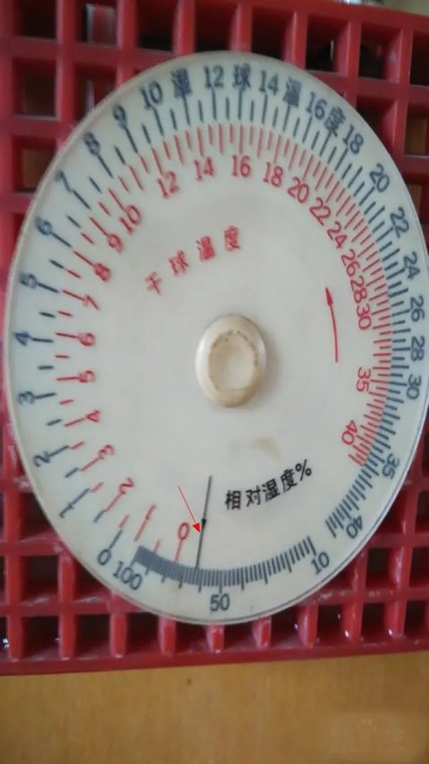 【干湿温度计怎么看】干湿温度计怎么看图解 干湿球温度计读法