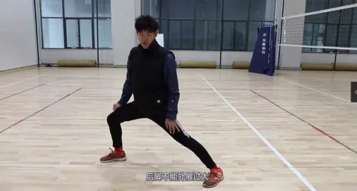 如何自学武术健身操？