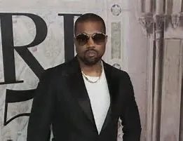 侃爷退出美国总统竞选，是人气不足吗？