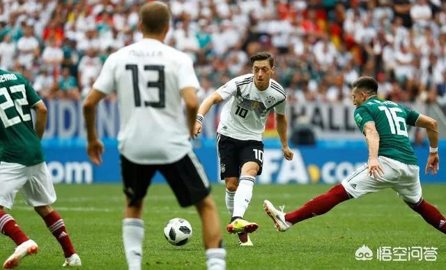 世界杯德国队首场输墨西哥，是不是主教练勒夫的责任最大？