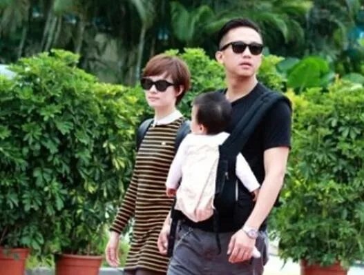 揭秘孙俪邓超儿子照片  颜值超高羡煞旁人