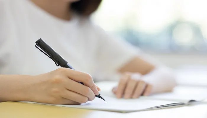 写日记的格式 正确日记格式模板