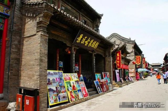 拍古装戏时，为演员定制的古装在杀青后会到哪？