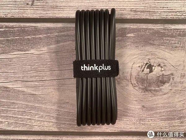 跟风购入网红电源----Think Plus mini适配器简评