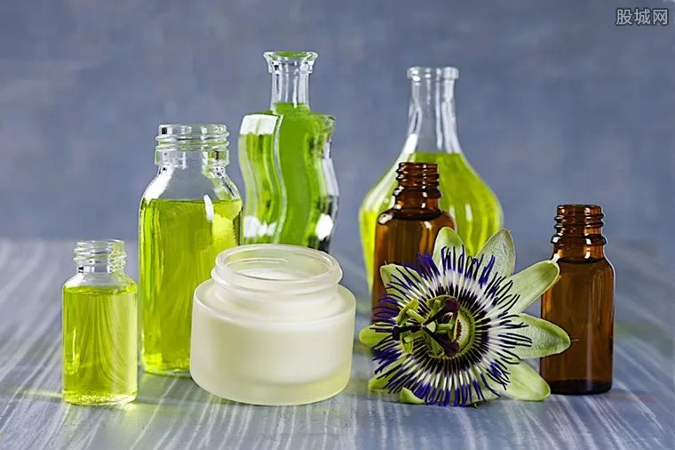 护肤品哪个牌子好 国产口碑最好护肤品排行榜