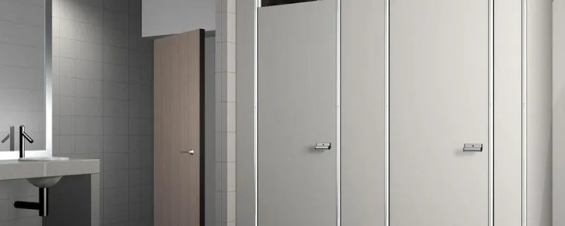 卫生间隔断一般多高