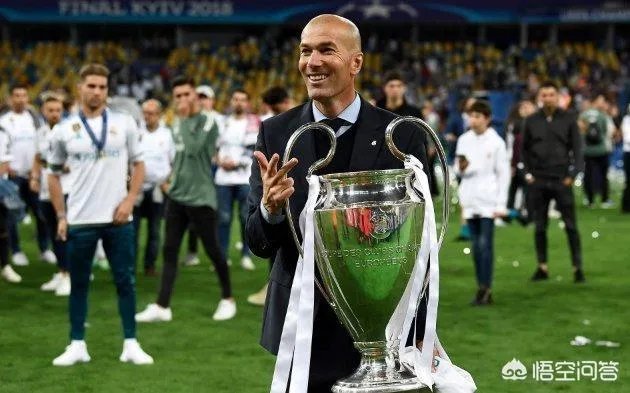 皇马今日18点举行董事会,将宣布齐达内回归,索拉里已与队友告别,你怎么看?