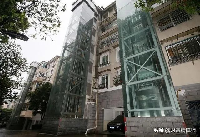 老小区加装电梯大概要多少费用每个楼层怎么分摊？