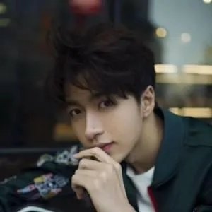 演员范晓东有人了解吗？