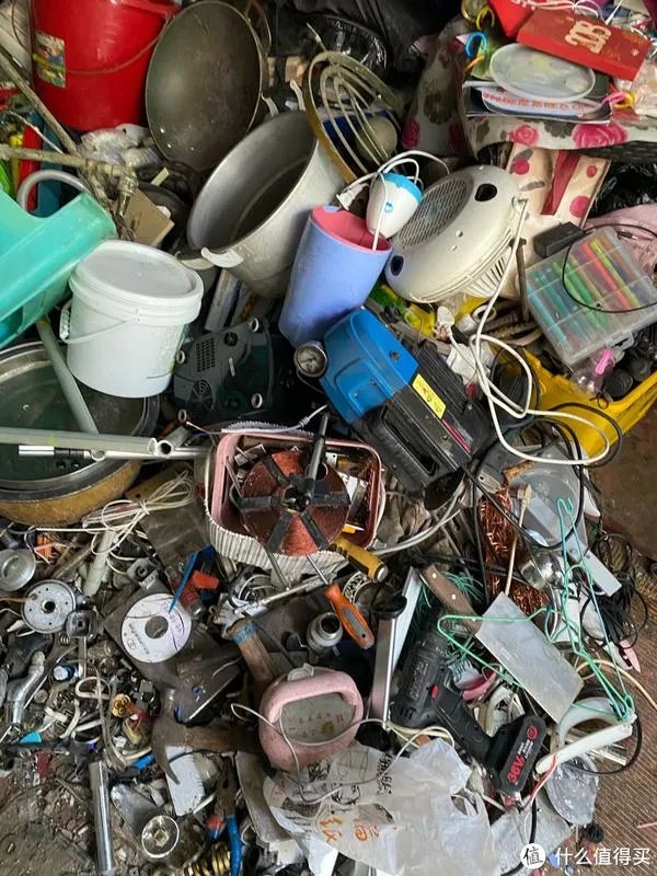 回收站—全是苹果手机配件