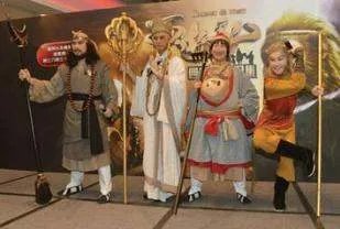 天地争霸美猴王,云海翻腾孙悟空,这俩什么关系?