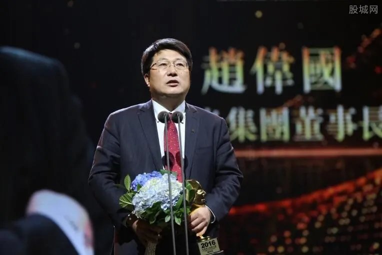 紫光董事长辞职 突然辞职的原因是什么接任者是谁？