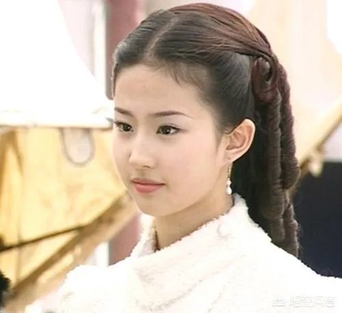 你们唯一喜欢的女星是谁，因为她的哪一部作品才喜欢她的？